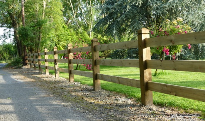 Wooden residential fence installed in Dublin home