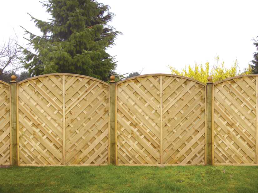 Decorative wooden garden fence installed in Dublin
